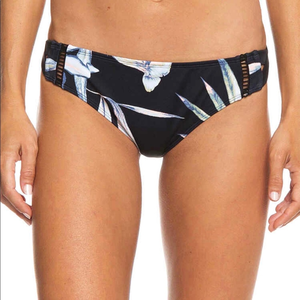 Brand New with Tags Roxy bikini